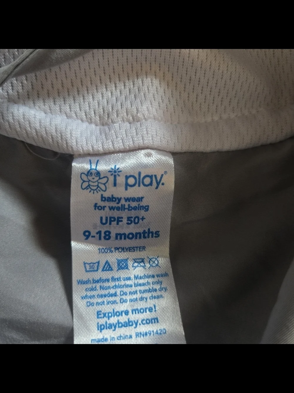 i play Grey 50+ UPF Sun Protection Kids Hat with Neck Flap - Size 9-18mos